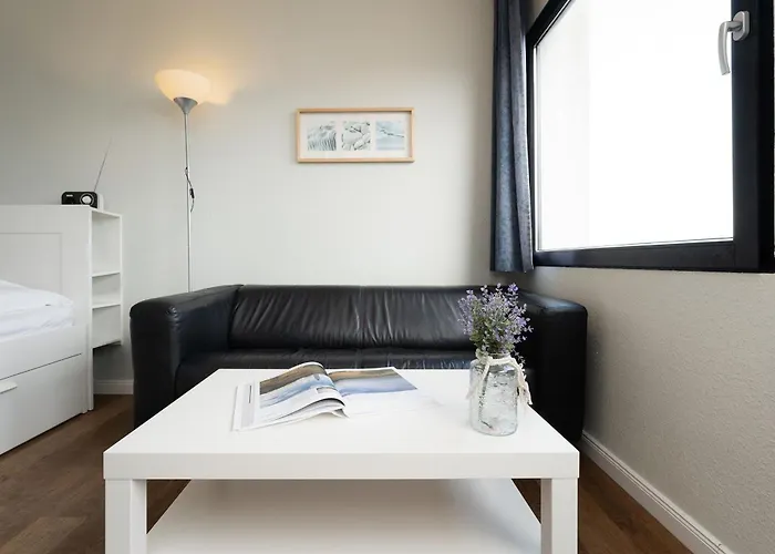 Stranddistel 4 Bootsblick *